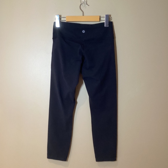 Lululemon ‘Pushing Limits’ 7/8 Tights - Black - Size 6 - Picture 5 of 8